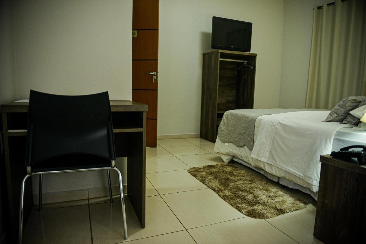 Hotel D'Napoles Ijui Luaran gambar