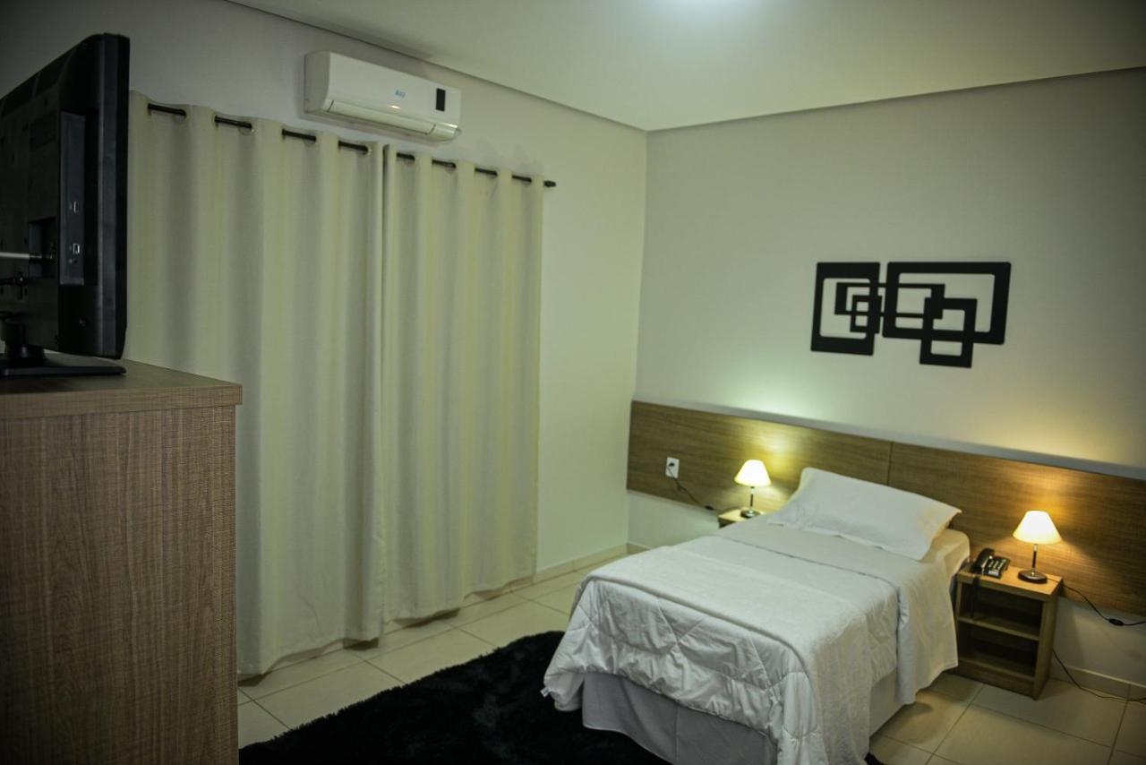 Hotel D'Napoles Ijui Luaran gambar