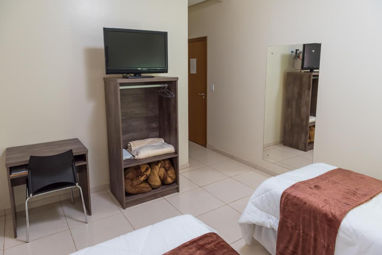 Hotel D'Napoles Ijui Luaran gambar